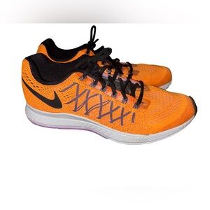 Nike Zoom Pegasus 32 women’s Running Shoes Size 9.5 bright Orange/lavender light
